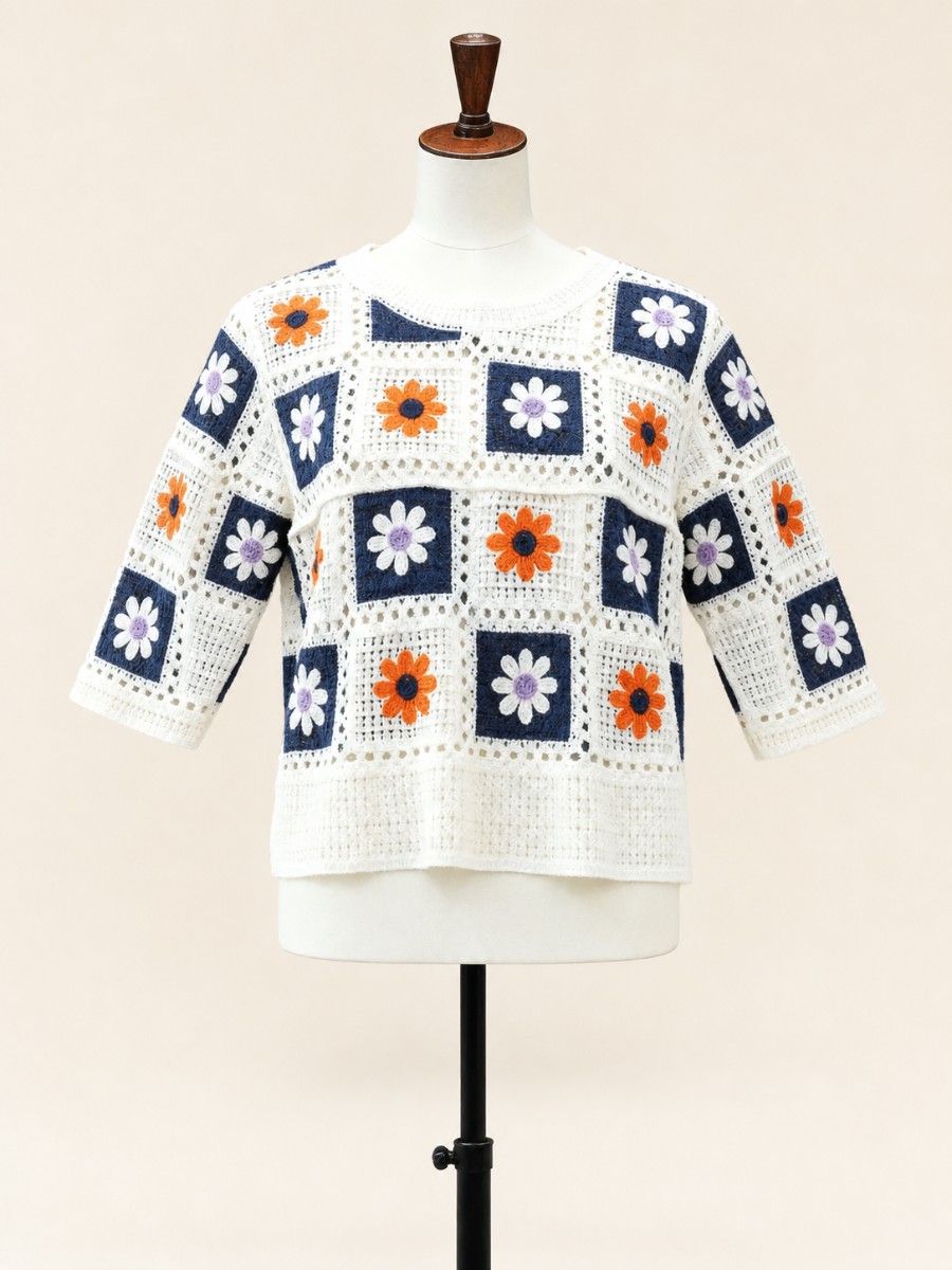 Wholesale daisy patchwork crochet-look pullover for OEM and private label production