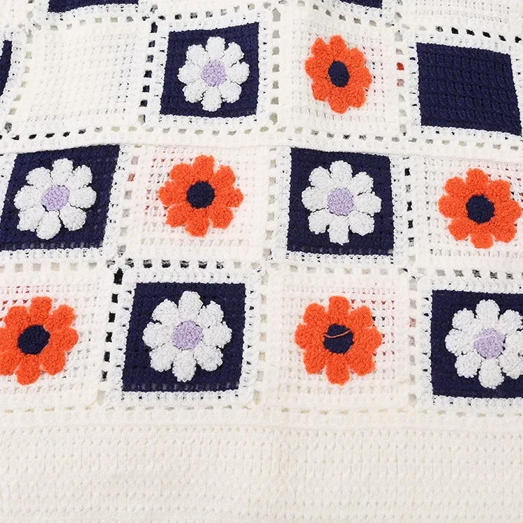 Wholesale daisy patchwork crochet-look pullover for OEM and private label production 6