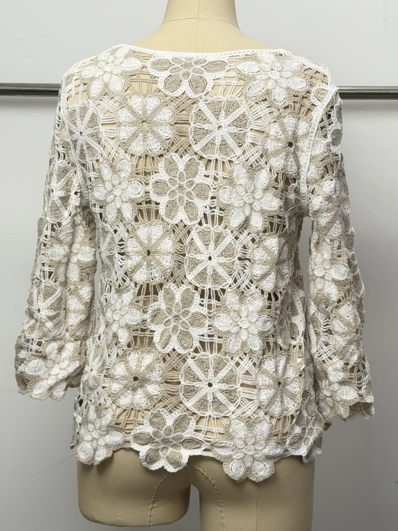 Wholesale Ivory Floral Crochet-Look Bell Sleeve Top for OEM and private label production 5