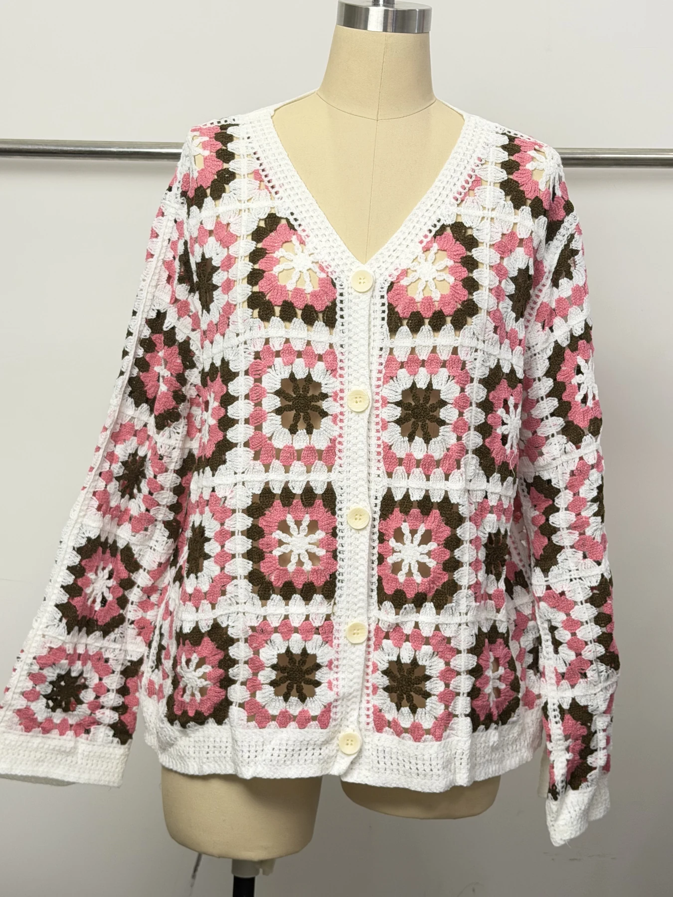 Wholesale Pink Green Granny Square Crochet-Look Cardigan for OEM and private label production