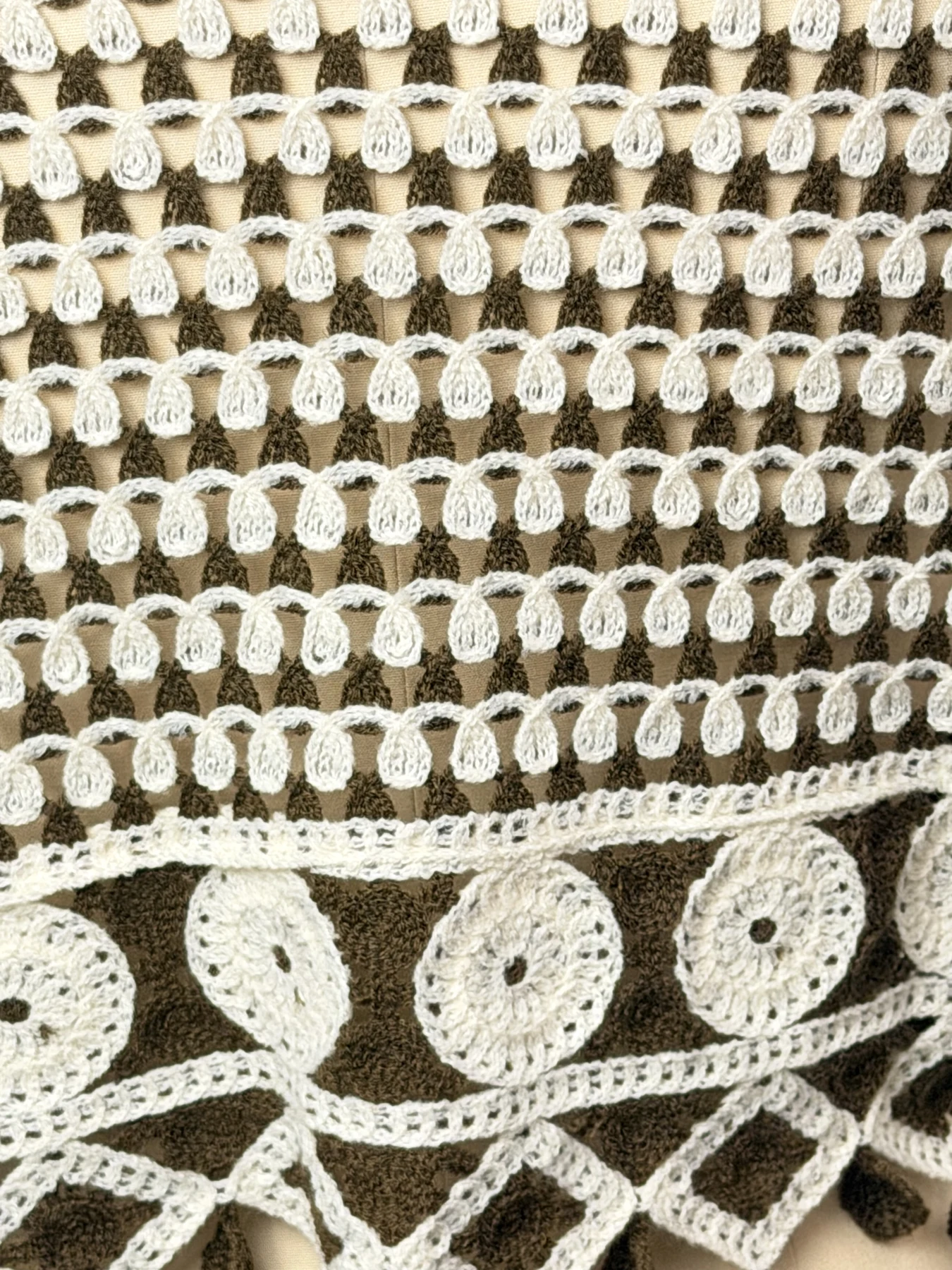 Wholesale Black Ivory Diamond Fringe Crochet-Look Vest for OEM and private label production 3