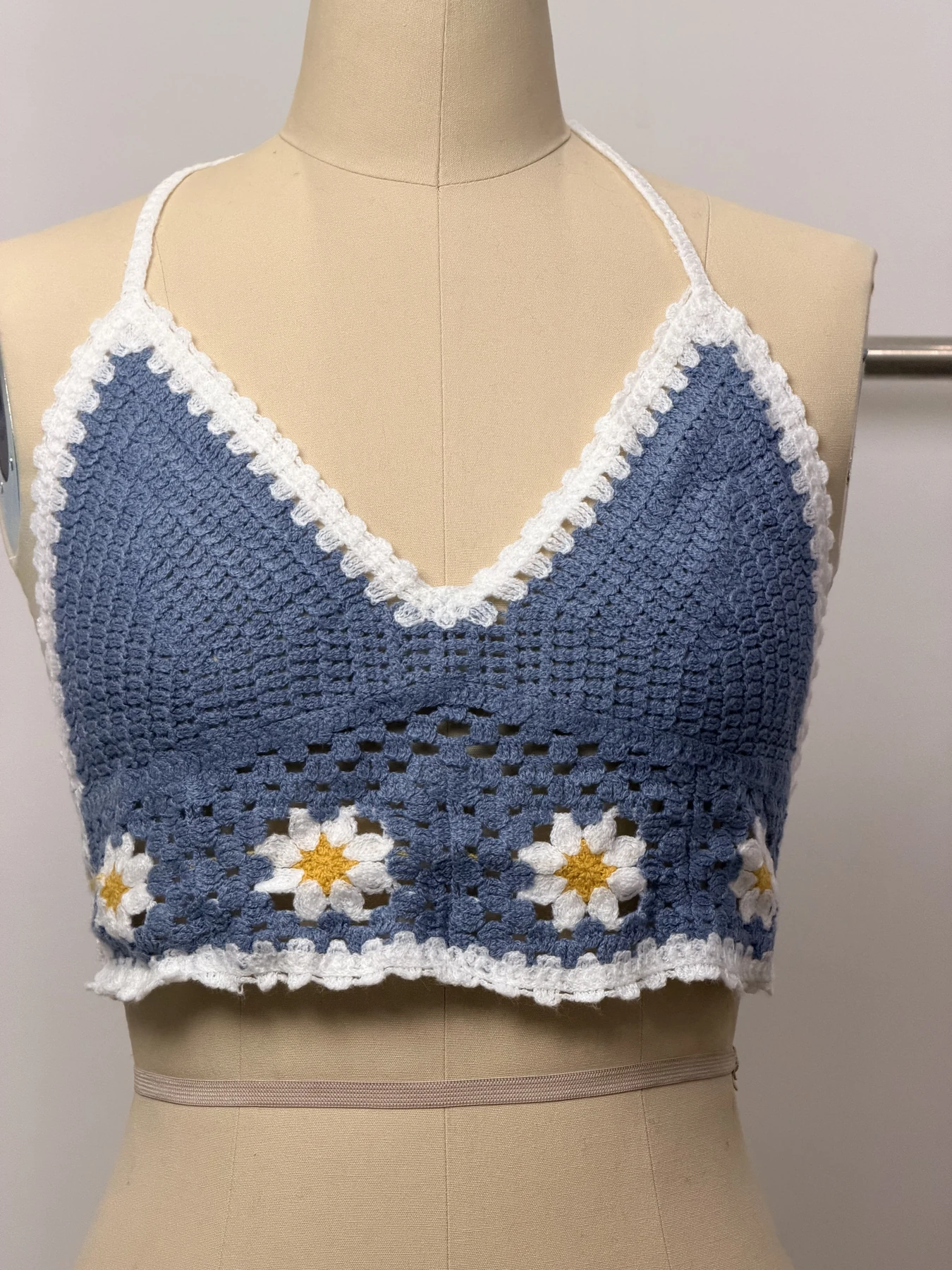 Wholesale Blue Ivory Daisy Crochet-Look Bralette Top for OEM and private label production