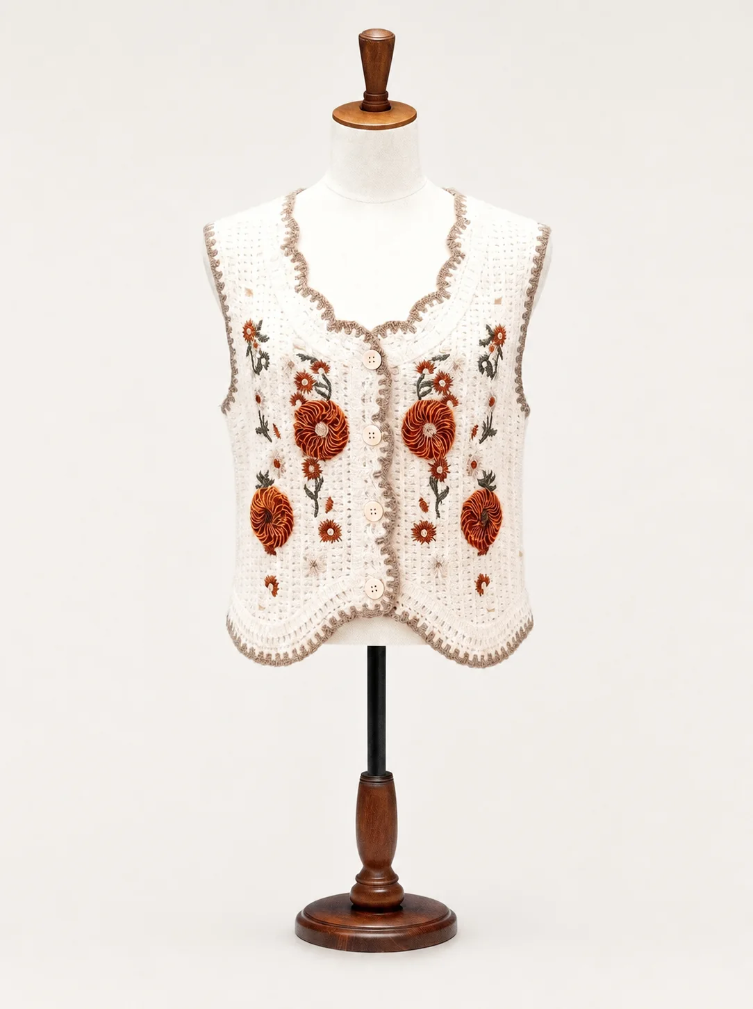 Wholesale retro floral scallop crochet-look vest for OEM and private label production